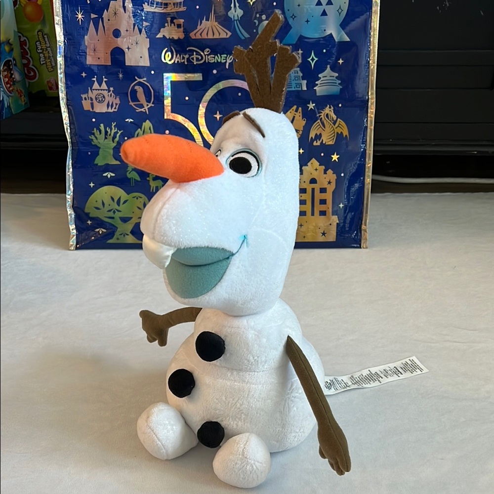 Disney Olaf Plush Toy - White